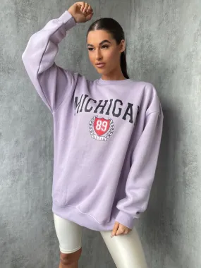 Amanda MICHIGAN Graphic Sweatshirt Jumper In Lilac