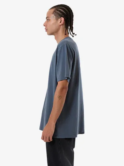 THRILLS - EXPANSIONS MERCH FIT TEE - DARK SLATE